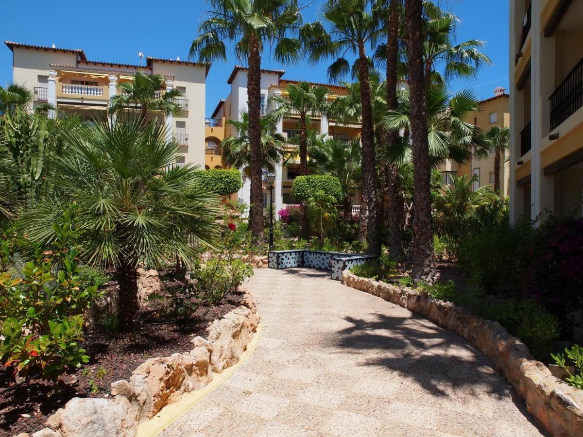 Sunny Apartment Aldea Del Mar Near The Sea Torrevieja Dış mekan fotoğraf